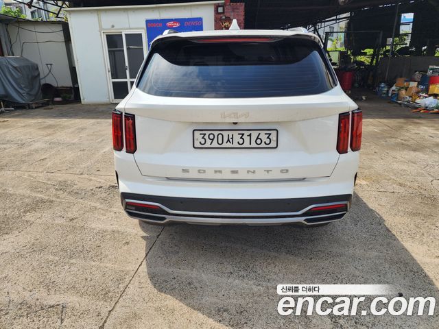 Kia Sorento 2022 — photo 8