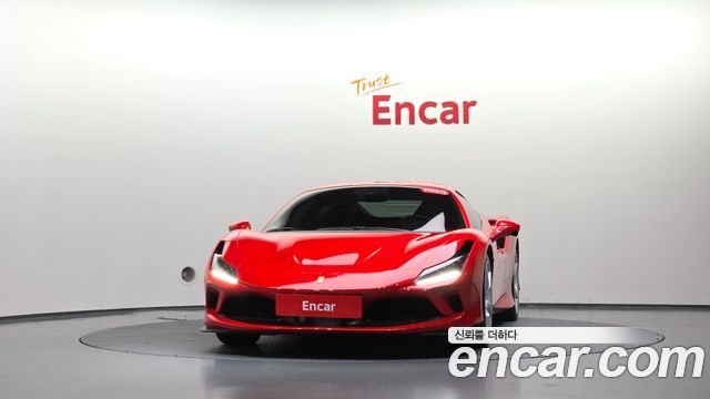 Ferrari F8 2022 — photo 3