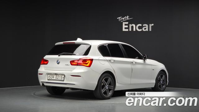 BMW 1-Series 2016 — photo 2