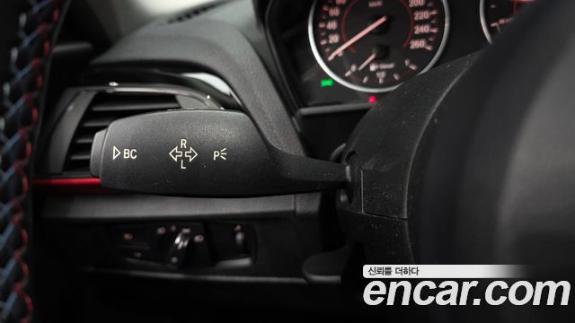 BMW 1-Series 2016 — photo 28