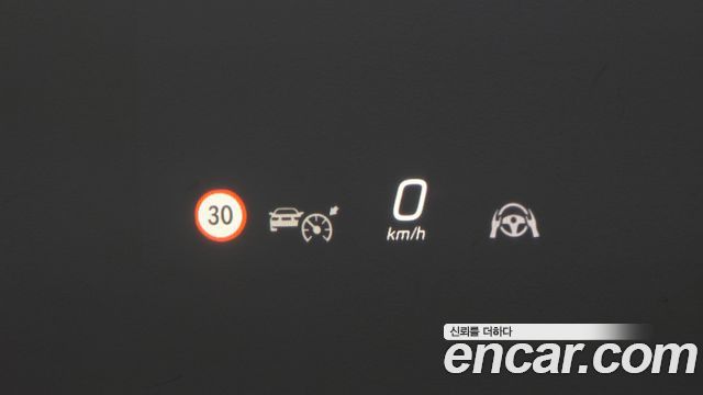 Mercedes-Benz EQE 2023 — photo 23
