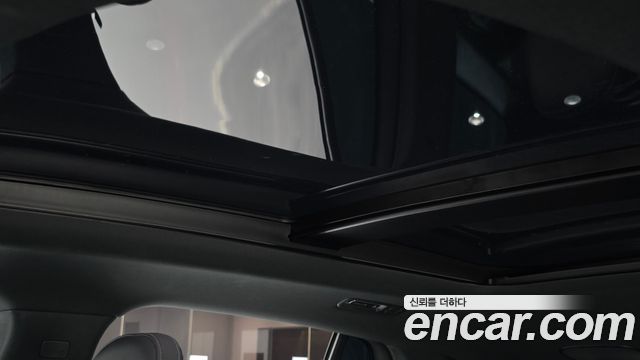 Mercedes-Benz EQE 2023 — photo 30