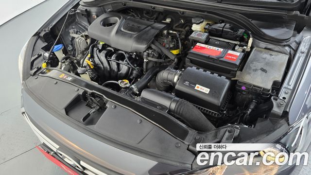 Hyundai AVANTE 2018 — photo 6