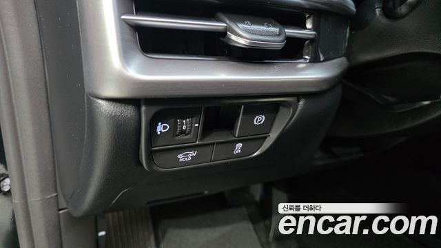 Hyundai Grandeur 2023 — photo 18