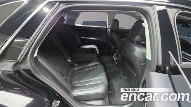 Hyundai Grandeur 2023 — photo 24