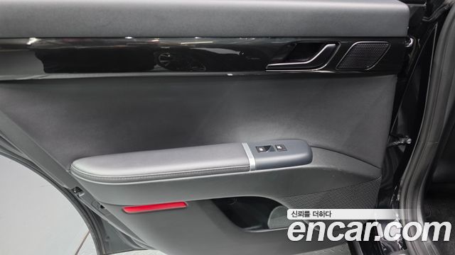 Hyundai Grandeur 2023 — photo 15