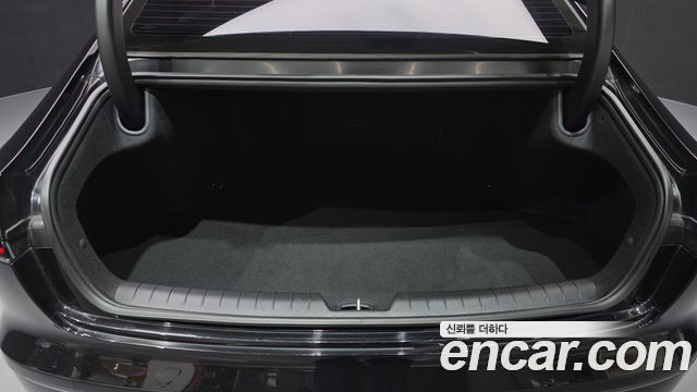 Hyundai Grandeur 2023 — photo 28