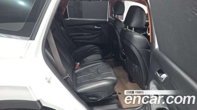 Hyundai Santafe 2020 — photo 17