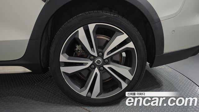 Volvo V60 2020 — photo 7