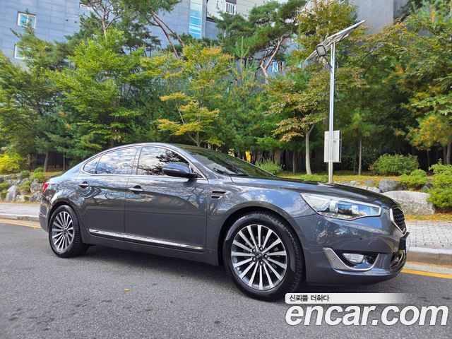 Kia K7 2013 — photo 17