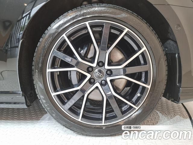 Audi A8 2024 — photo 5