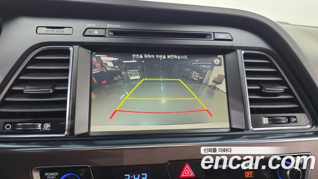 Hyundai Sonata 2017 — photo 20