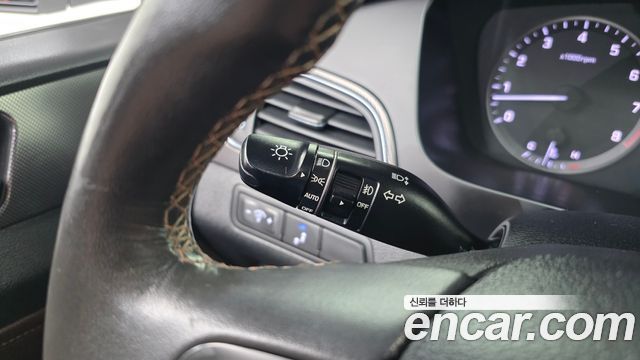 Hyundai Sonata 2017 — photo 31