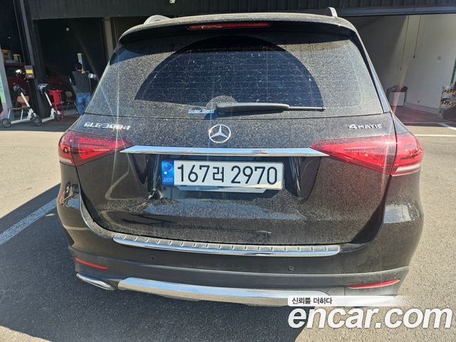 Mercedes-Benz GLE-Class 2021 — photo 3