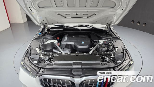 BMW 5-Series 2024 — photo 6