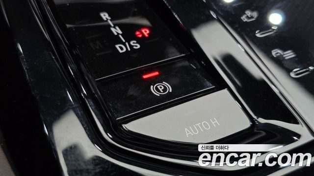 BMW 5-Series 2024 — photo 13