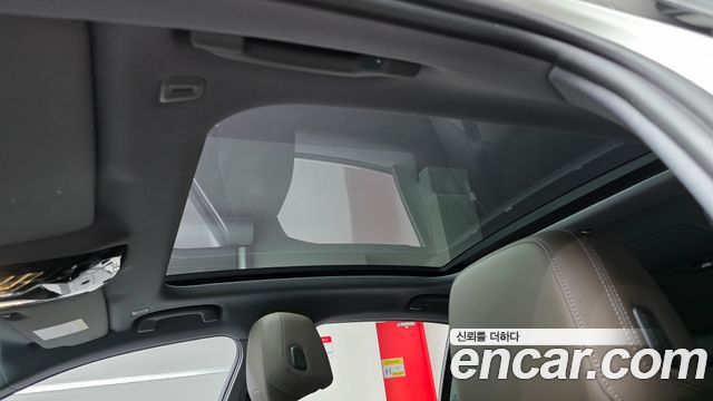 BMW 5-Series 2024 — photo 19