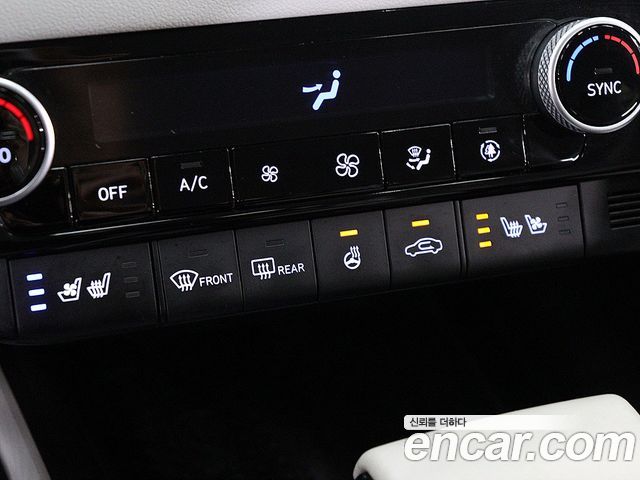 Hyundai AVANTE 2021 — photo 15