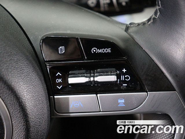 Hyundai AVANTE 2021 — photo 16