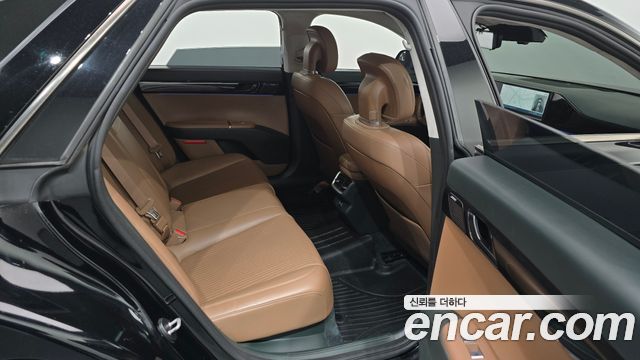 Hyundai Grandeur 2023 — photo 11
