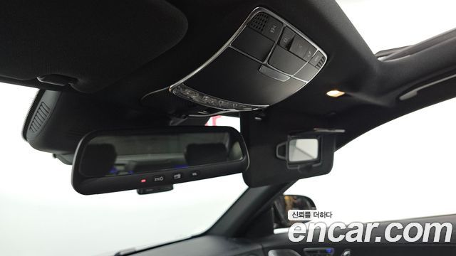 Mercedes-Benz S-Class 2015 — photo 27