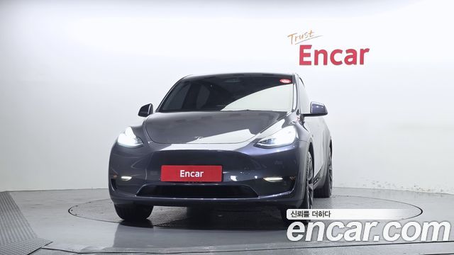 Tesla Model Y 2021 — photo 3
