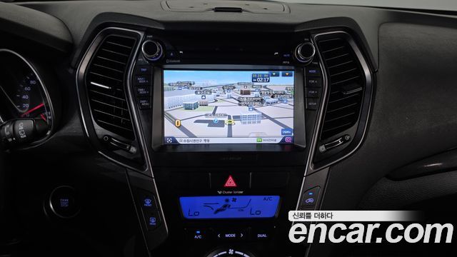 Hyundai Santafe 2015 — photo 13