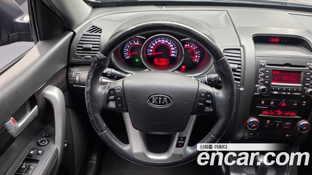 Kia Sorento 2011 — photo 13
