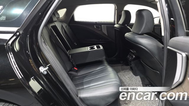 Kia K8 2022 — photo 11