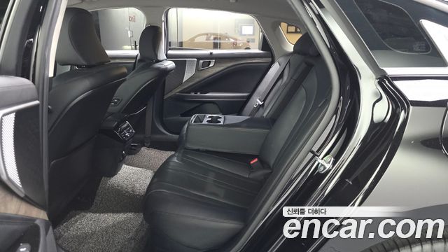 Kia K8 2022 — photo 12