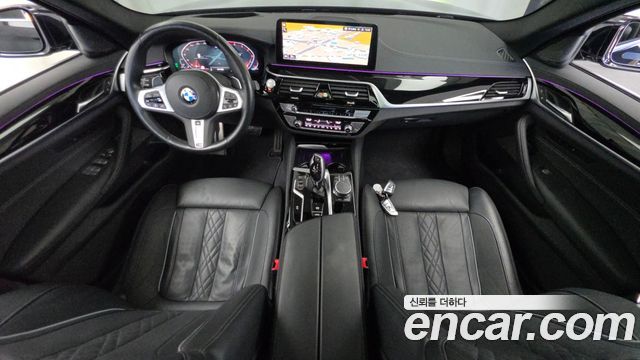 BMW 5-Series 2023 — photo 7