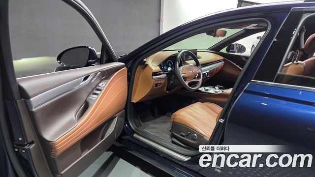 Genesis G80 2023 — photo 13