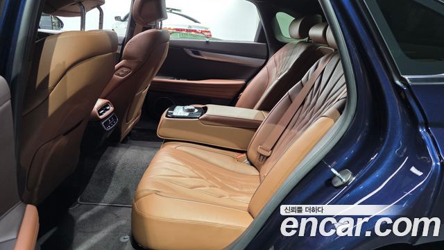 Genesis G80 2023 — photo 17