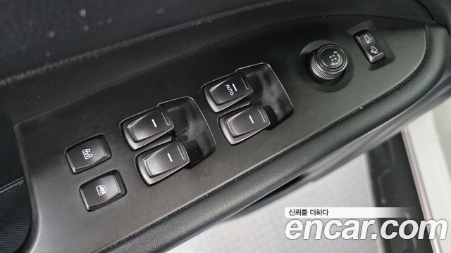 KG Mobility Rexton 2018 — photo 11