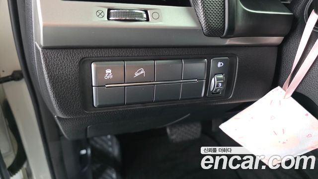 KG Mobility Rexton 2018 — photo 12