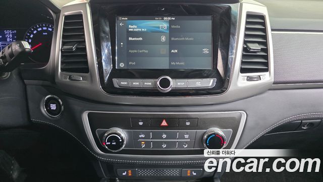 KG Mobility Rexton 2018 — photo 15