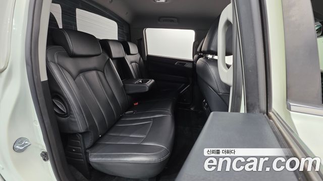 KG Mobility Rexton 2018 — photo 19