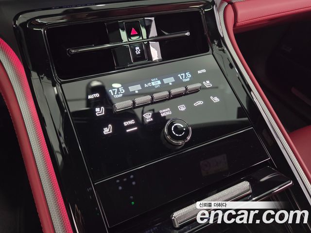 Porsche Panamera 2025 — photo 16