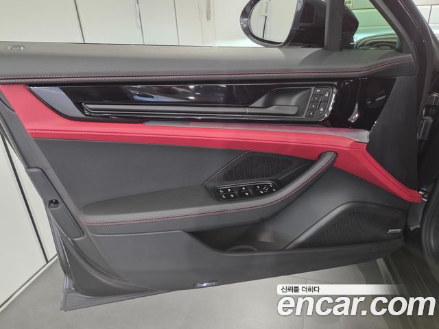 Porsche Panamera 2025 — photo 19
