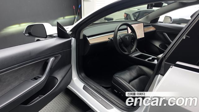 Tesla Model 3 2021 — photo 13