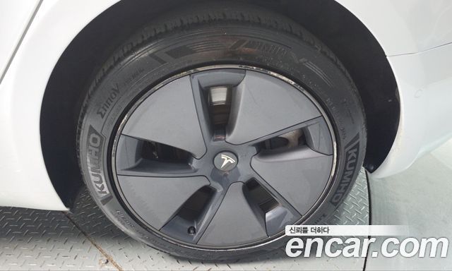 Tesla Model 3 2021 — photo 7