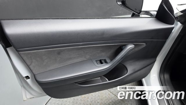 Tesla Model 3 2021 — photo 14