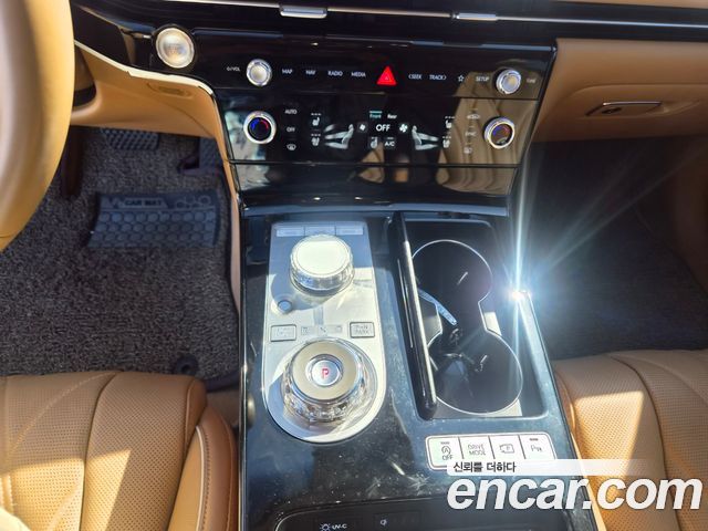 Genesis G80 2025 — photo 11