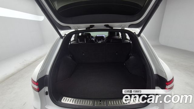 Genesis GV70 2021 — photo 10