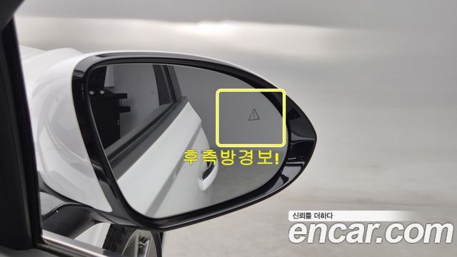 Genesis GV70 2021 — photo 15