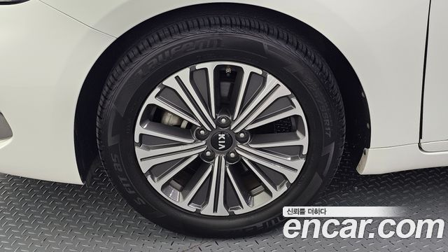Kia K7 2020 — photo 5