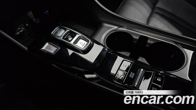 Hyundai Sonata 2022 — photo 12