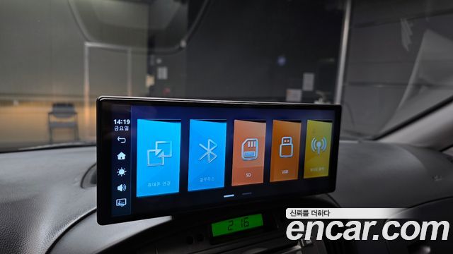 Hyundai Starex 2014 — photo 15