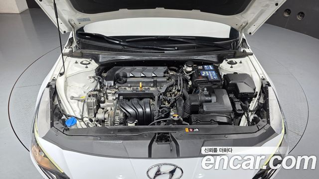 Hyundai AVANTE 2021 — photo 6