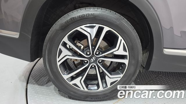 Hyundai Santafe 2019 — photo 5